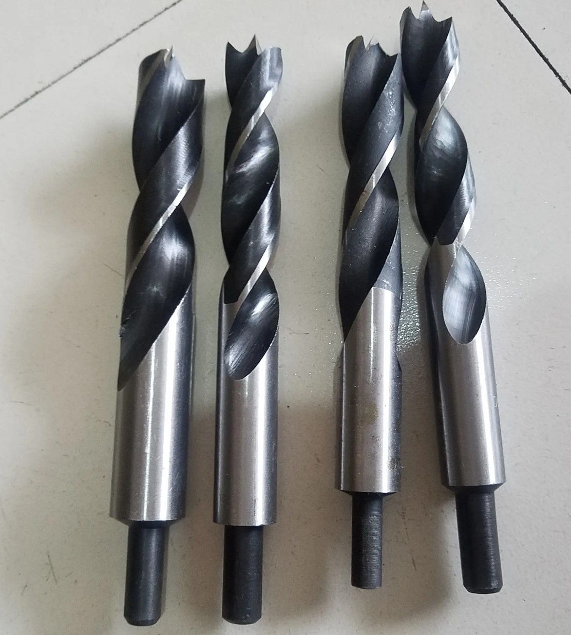 numerical control cutting tool